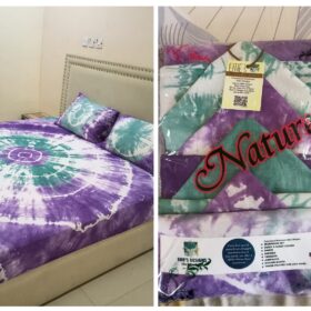 Eme's Designs  Bedspread with 4 Pillow Cases